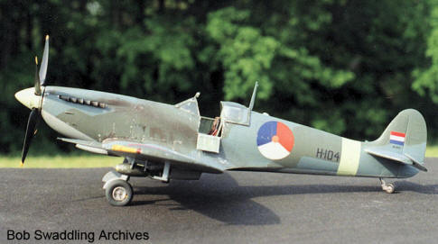 Spitfire MK923 Dutch markings