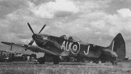 1944 Spitfire AUJ